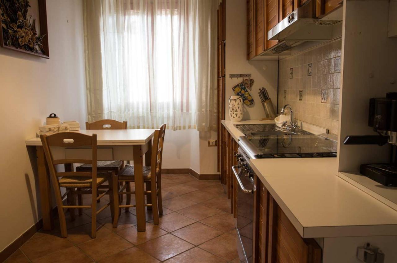 Bed and Breakfast Le Pinelle Terni Exterior foto