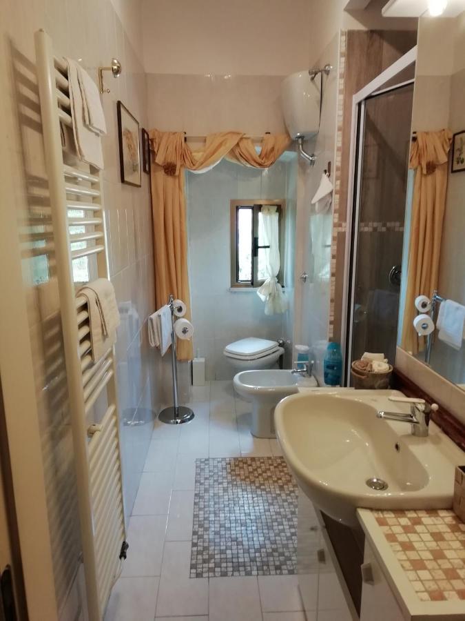 Bed and Breakfast Le Pinelle Terni Exterior foto