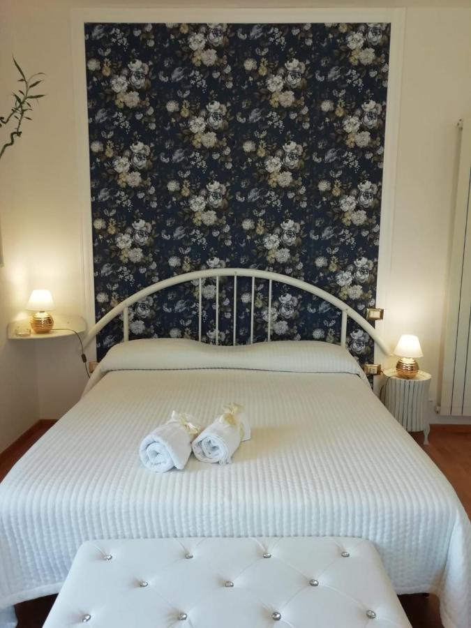 Bed and Breakfast Le Pinelle Terni Exterior foto